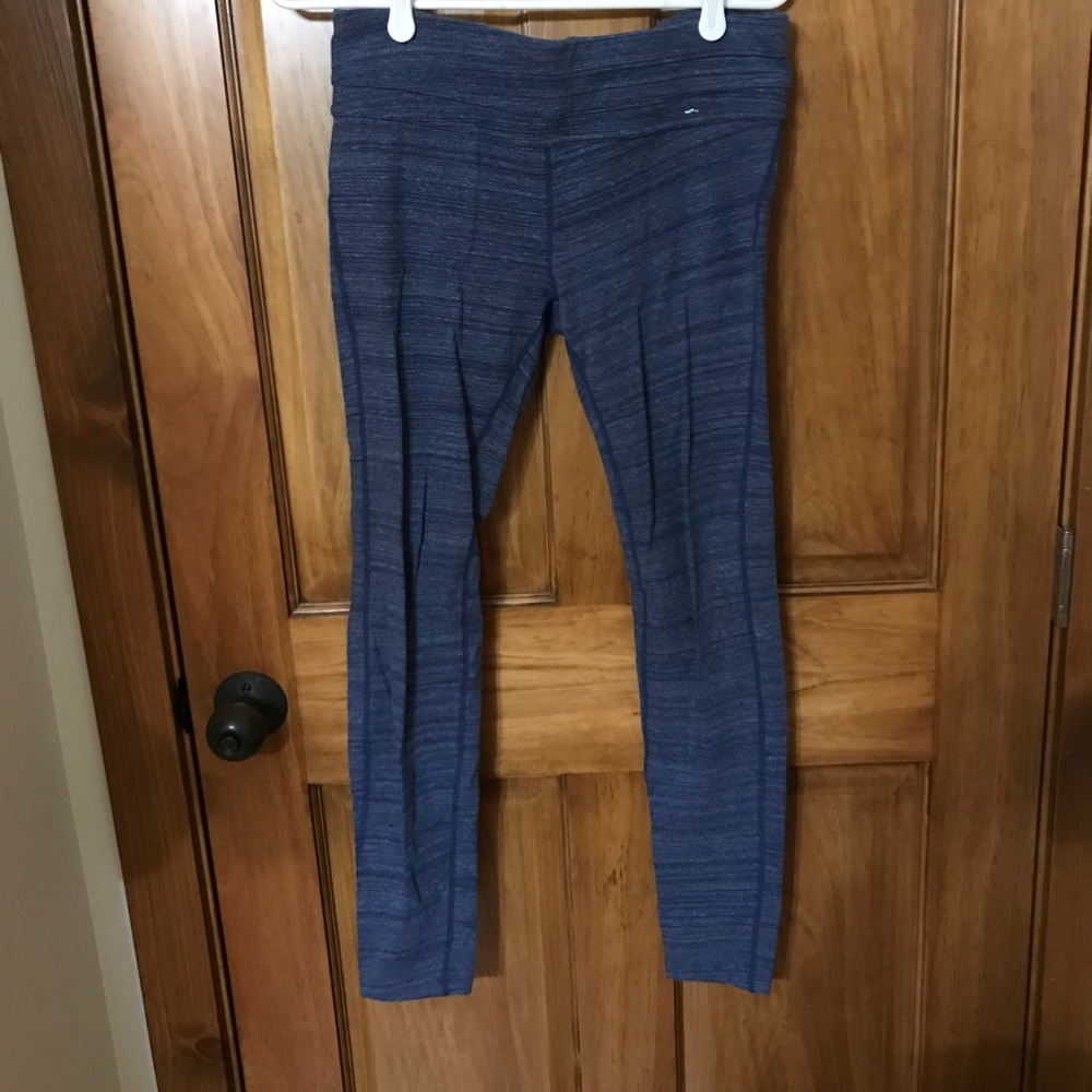 Stripe Pattern Leggings